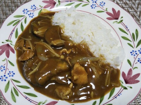 豚肉となすとえのきと玉ねぎのカレー☆